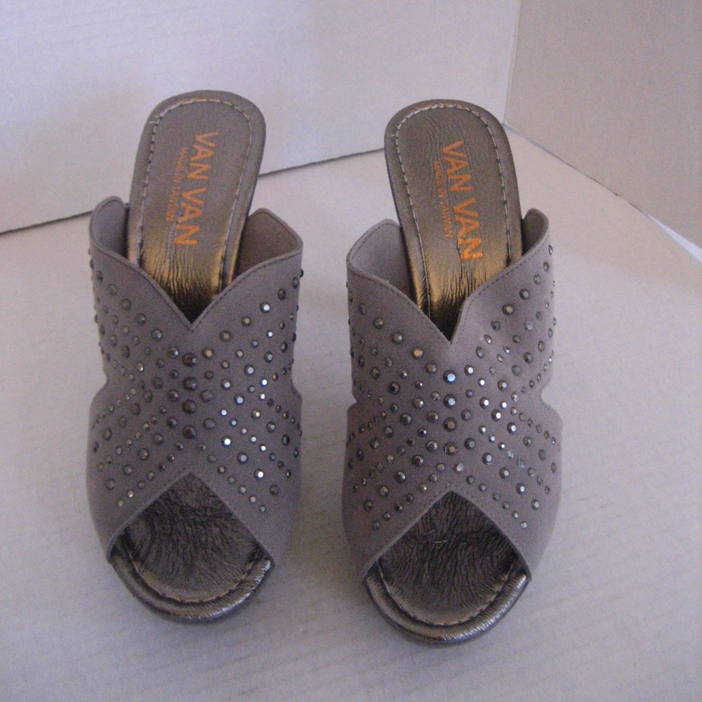 Van Van Grey Rhinestones Slip On Open Toe Shoes